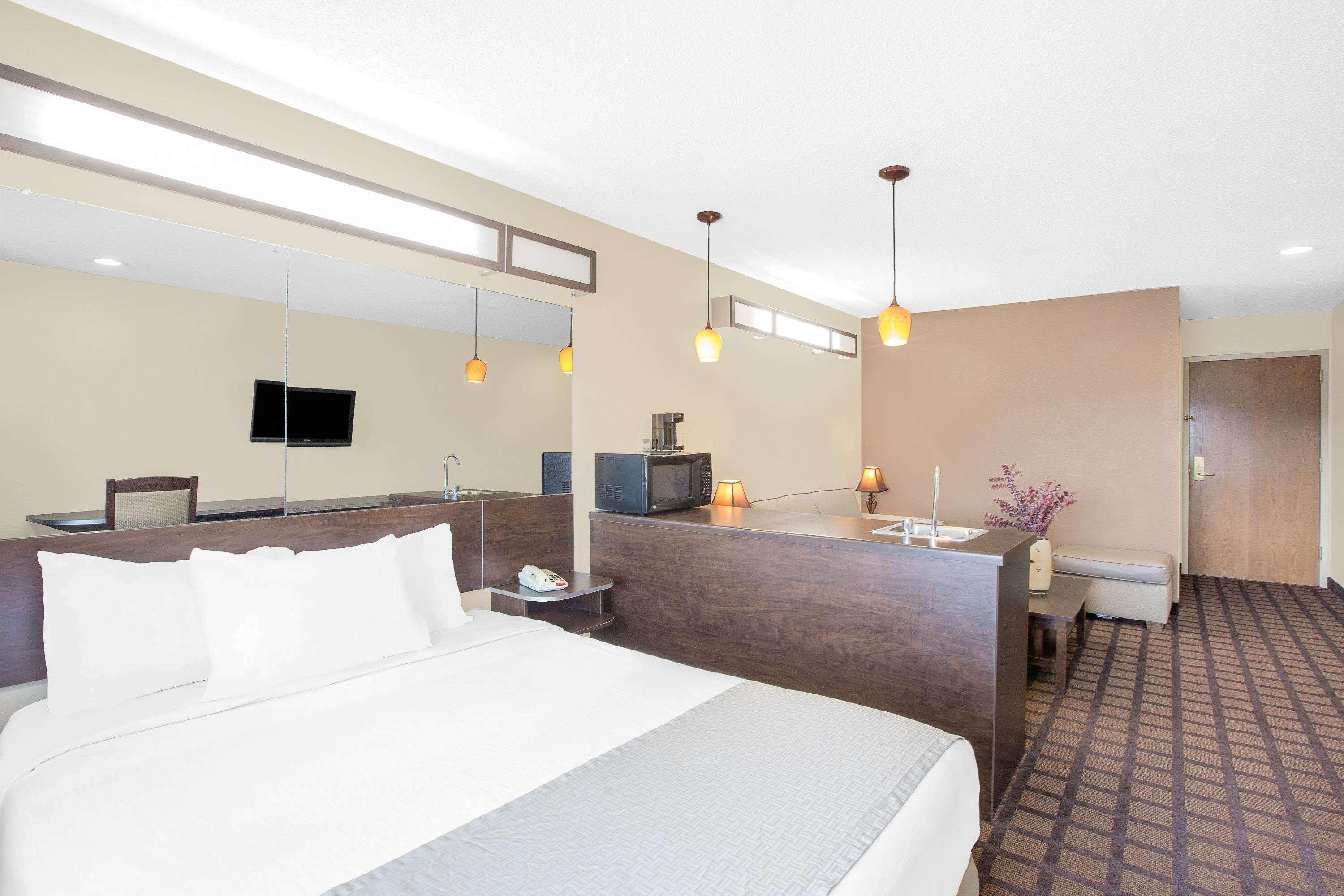 Microtel Inn & Suites By Wyndham Franklin Luaran gambar
